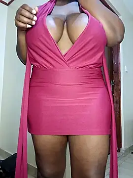 Snapshot of suckmyboobs12_ chatting on September 2025 03:21:01 AM suckmyboobs12 online show from September 2025 03:21:01 AM