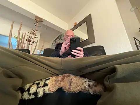 Snapshot of Germankink chatting on March 2025 04:38:02 PM Germankink online show from March 2025 04:38:02 PM