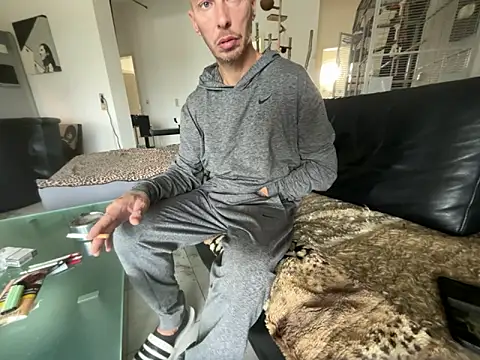 Snapshot of Germankink chatting on October 2025 10:02:01 AM Germankink online show from October 2025 10:02:01 AM