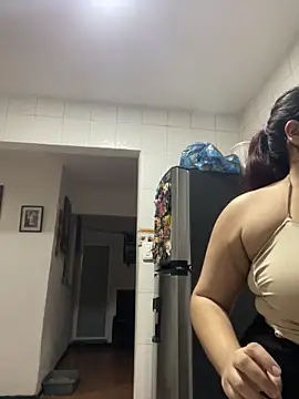 KathyGonzalez online show from September 2025 10:05:01 AM