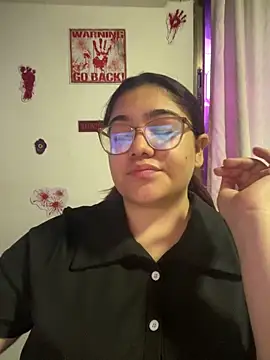 KathyGonzalez online show from October 2025 11:11:01 AM