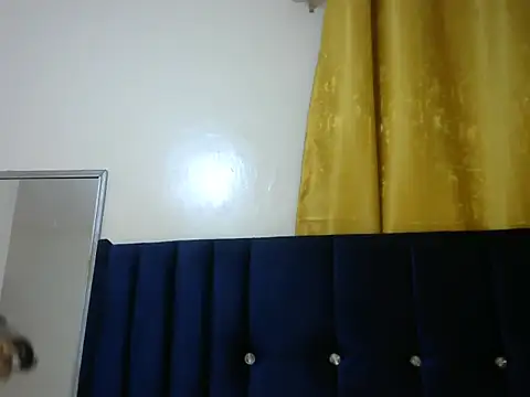 Snapshot of Sexy_lla chatting on September 2025 06:59:02 AM Sexy lla online show from September 2025 06:59:02 AM