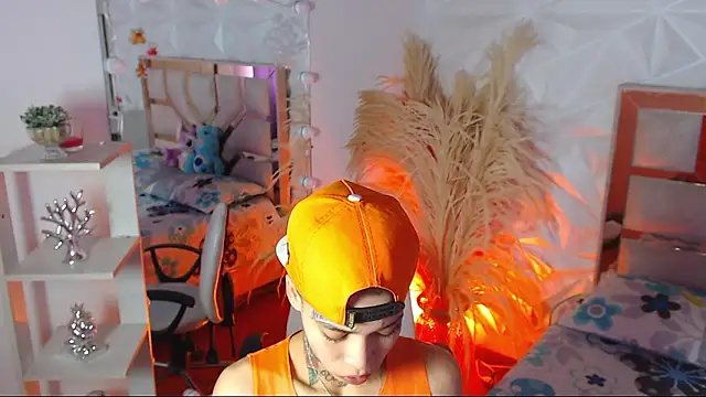 Jonesliam23 online show from January 2026 06:54:02 PM