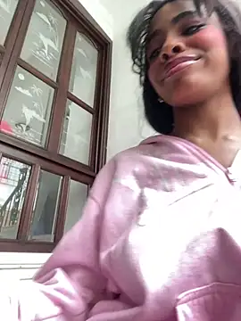 adaraSmiith online show from December 2024 06:49:01 PM