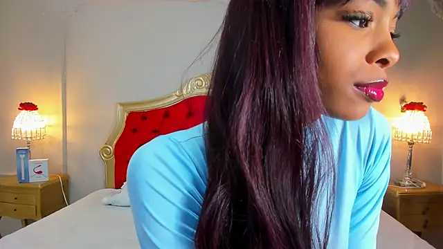 adaraSmiith online show from February 2025 12:47:01 PM