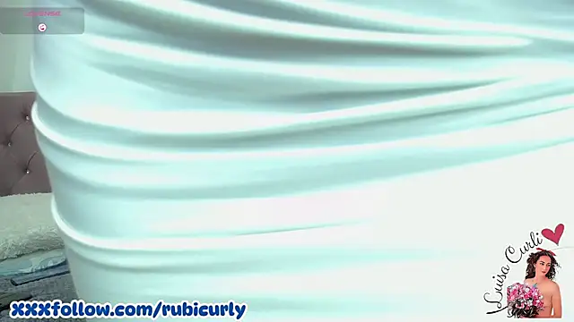 Snapshot of luisa_curli chatting on February 2025 08:20:02 PM luisa curli online show from February 2025 08:20:02 PM