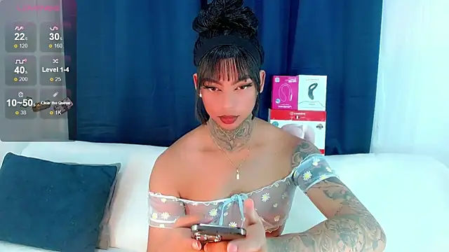 laura sweett120 online show from February 2026 07:12:01 AM