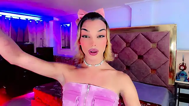 the-horus-girl online show from September 2025 06:45:01 PM