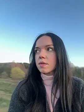 Vanesskaa online show from March 2026 06:00:01 PM