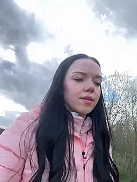 Vanesskaa online show from April 2026 03:42:02 PM