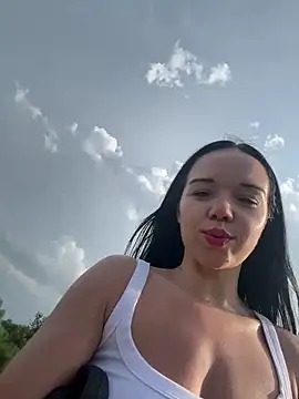 Vanesskaa online show from May 2026 05:31:02 PM