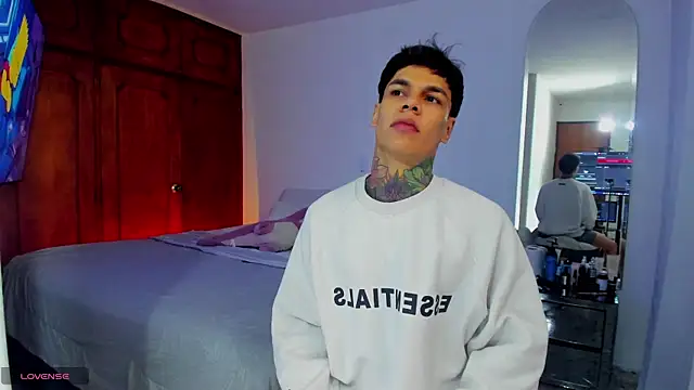 Jordyrodriiguez online show from January 2025 08:45:02 AM