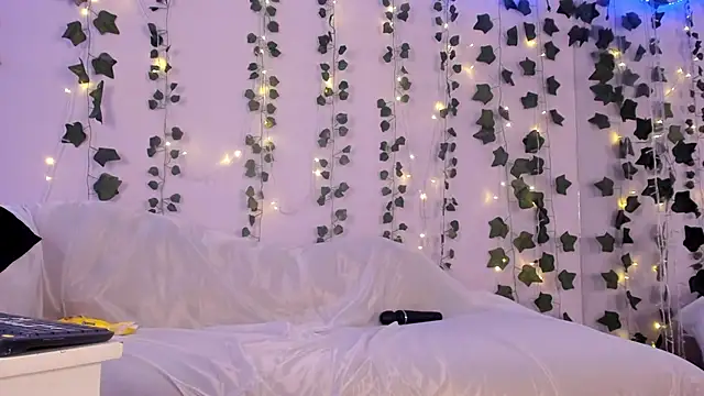 Natasha Nasty2 online show from December 2024 02:21:02 AM