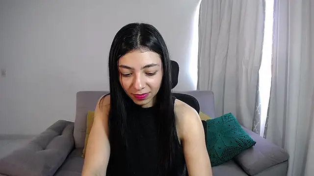 Liissa cute  online show from January 2025 06:59:02 PM