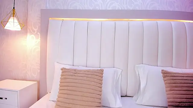 Snapshot of afrodytasky_ chatting on February 2025 11:45:02 AM afrodytasky online show from February 2025 11:45:02 AM