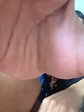 Yoko0381 online show from September 2025 06:35:01 PM