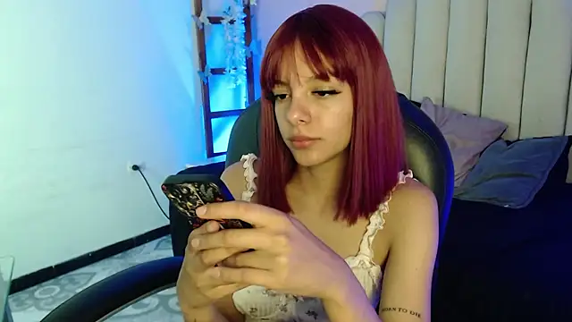 Snapshot of peyton_golden1 chatting on October 2025 03:48:02 AM peyton golden1 online show from October 2025 03:48:02 AM