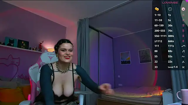 lisa moonlight online show from January 2025 12:55:01 PM