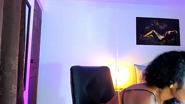 KimberlyBanks2 online show from February 2025 10:26:01 AM