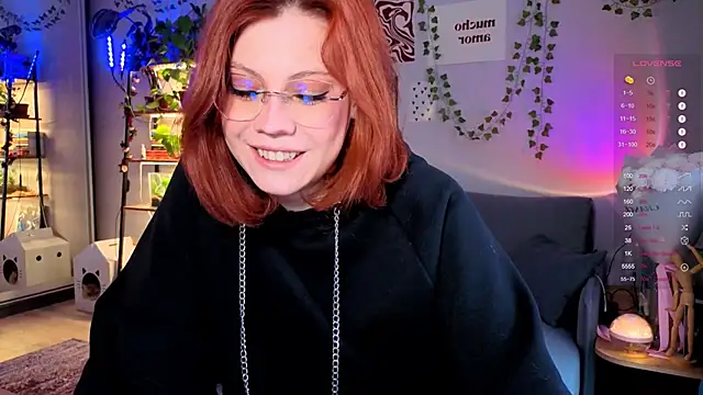 Snapshot of Your_Corvus chatting on November 2025 08:47:02 AM Your Corvus online show from November 2025 08:47:02 AM