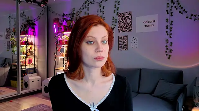 Snapshot of Your_Corvus chatting on February 2026 08:10:01 AM Your Corvus online show from February 2026 08:10:01 AM