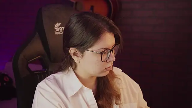 KeytSilvas online show from January 2025 02:48:01 AM