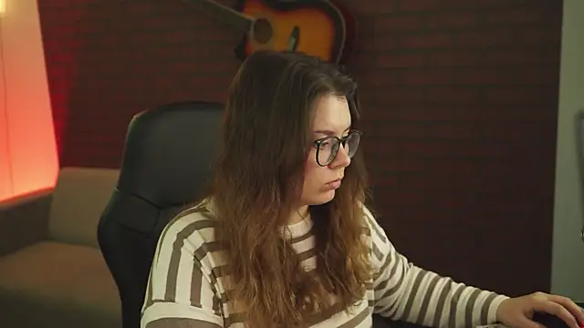 KeytSilvas online show from January 2025 04:21:01 AM