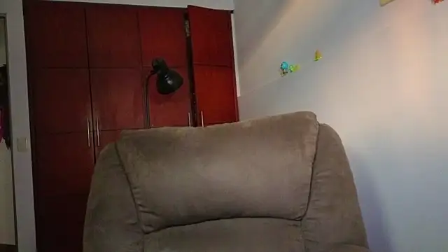 NEXT DOOR GIRL  online show from February 2026 10:44:01 PM