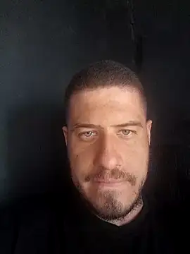 suburbanoXXXRJ online show from April 2026 01:28:01 PM