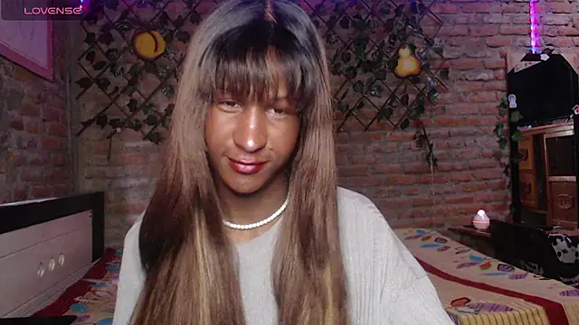 Angell Dustt  online show from March 2026 09:32:02 PM