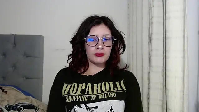 mariana124- online show from January 2025 06:24:02 PM