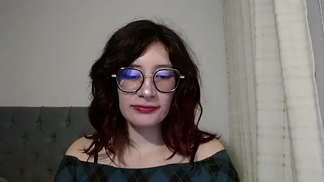 mariana124- online show from January 2025 11:13:01 PM