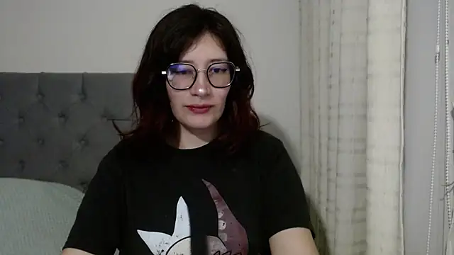 mariana124- online show from January 2025 10:30:02 PM