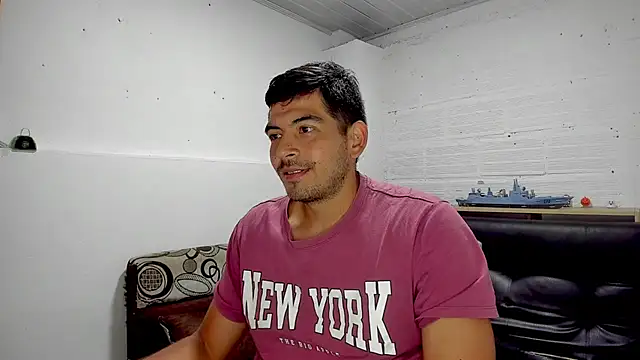 Himoreno25 online show from December 2024 09:20:01 PM