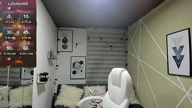 Snapshot of Enma__clark chatting on December 2025 04:08:01 AM Enma clark online show from December 2025 04:08:01 AM