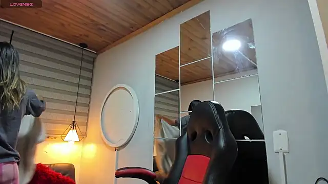 Snapshot of Enma__clark chatting on January 2026 09:04:02 AM Enma clark online show from January 2026 09:04:02 AM