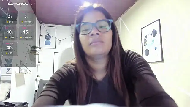 Snapshot of Enma__clark chatting on February 2026 04:12:02 AM Enma clark online show from February 2026 04:12:02 AM