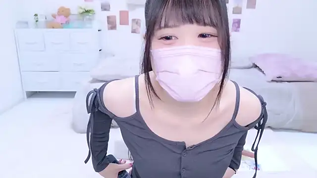 Snapshot of Rico-pin chatting on October 2025 03:03:01 PM Rico-pin online show from October 2025 03:03:01 PM