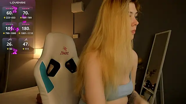 Snapshot of Vanessa_Walters chatting on February 2025 01:33:01 AM Vanessa Walters online show from February 2025 01:33:01 AM