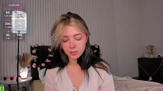 Snapshot of Vanessa_Walters chatting on September 2025 02:02:01 AM Vanessa Walters online show from September 2025 02:02:01 AM