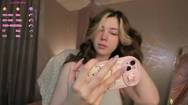 Vanessa Walters online show from November 2025 02:24:01 AM