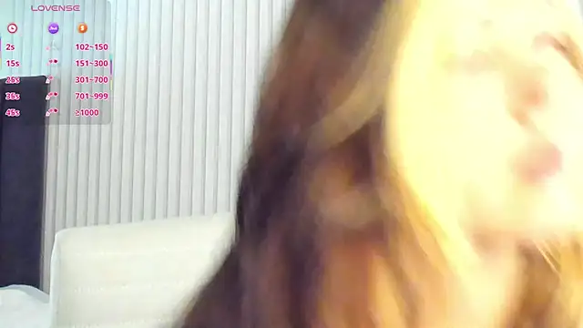 Vanessa Walters online show from May 2026 03:12:01 AM