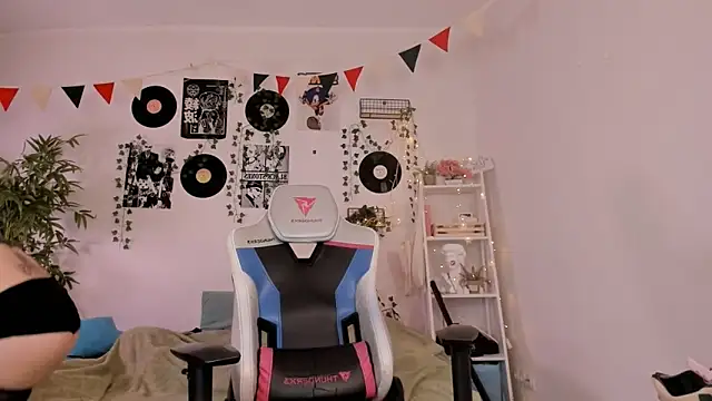 Viv Player online show from January 2025 04:27:01 AM