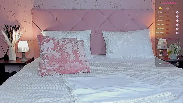 Snapshot of juliana_browns chatting on March 2025 06:12:02 AM juliana browns online show from March 2025 06:12:02 AM