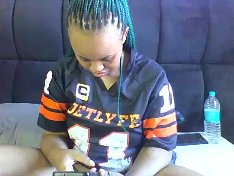 Snapshot of Candii_wet_ chatting on January 2025 10:22:02 AM Candii wet online show from January 2025 10:22:02 AM