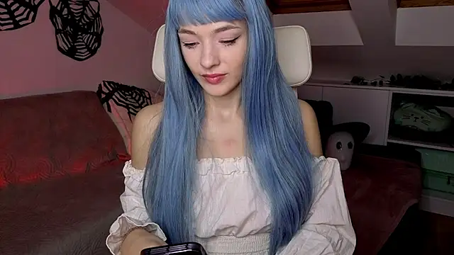 Snapshot of MiaRouge chatting on October 2025 02:45:02 AM MiaRouge online show from October 2025 02:45:02 AM