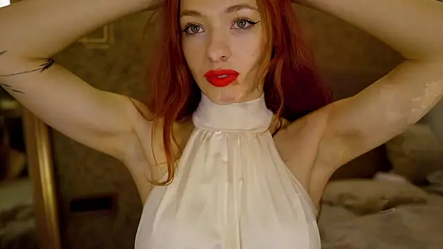 MiaRouge online show from May 2026 11:45:02 PM