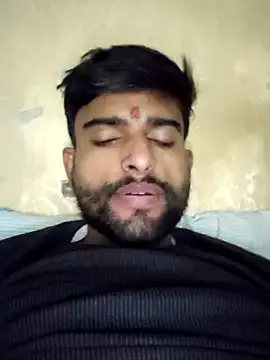 Snapshot of PRIYANHU@xh chatting on January 2026 03:39:02 PM PRIYANHUxh online show from January 2026 03:39:02 PM