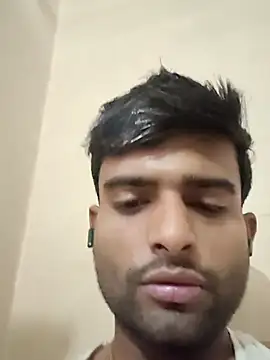 PRIYANHUxh online show from April 2026 04:46:01 AM