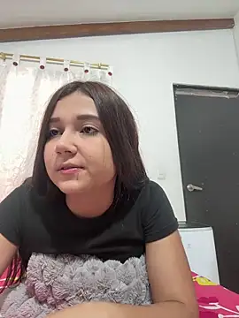 Snapshot of mia_cooper_24 chatting on January 2025 07:13:02 PM mia cooper 24 online show from January 2025 07:13:02 PM